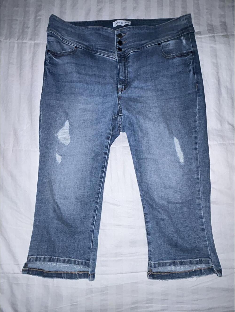 Lane Bryant Crop Jeggings Distressed Sz 16